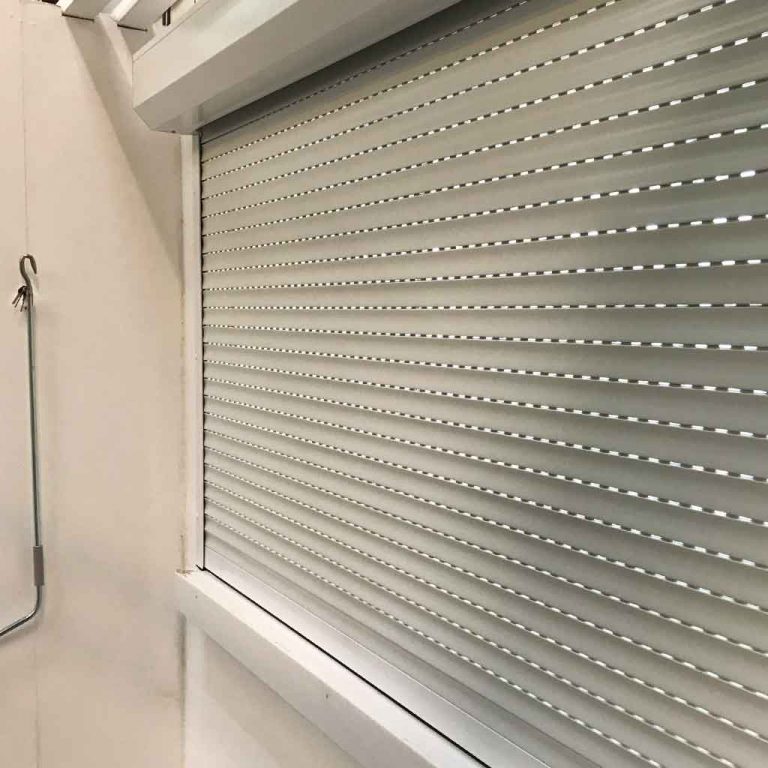 Droller COMMERCIAL SHUTTERS - D & D Roller Shutter Doors